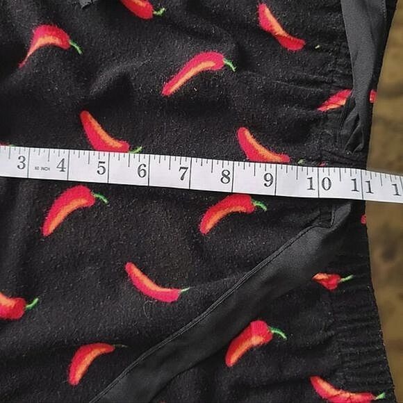 F21 black chili print fleece sleep shorts - Picture 9 of 10